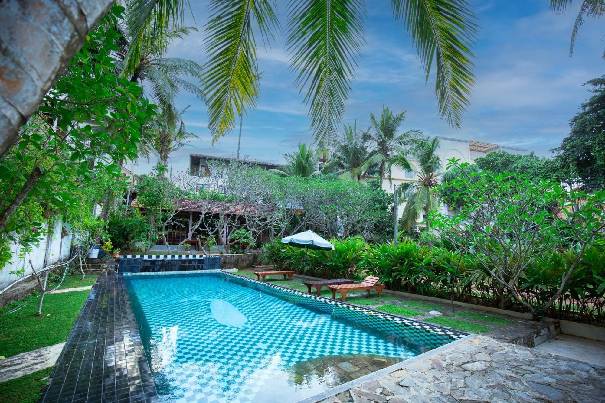 Hotel Zeilan Sunset Point Унаватуна Экстерьер фото