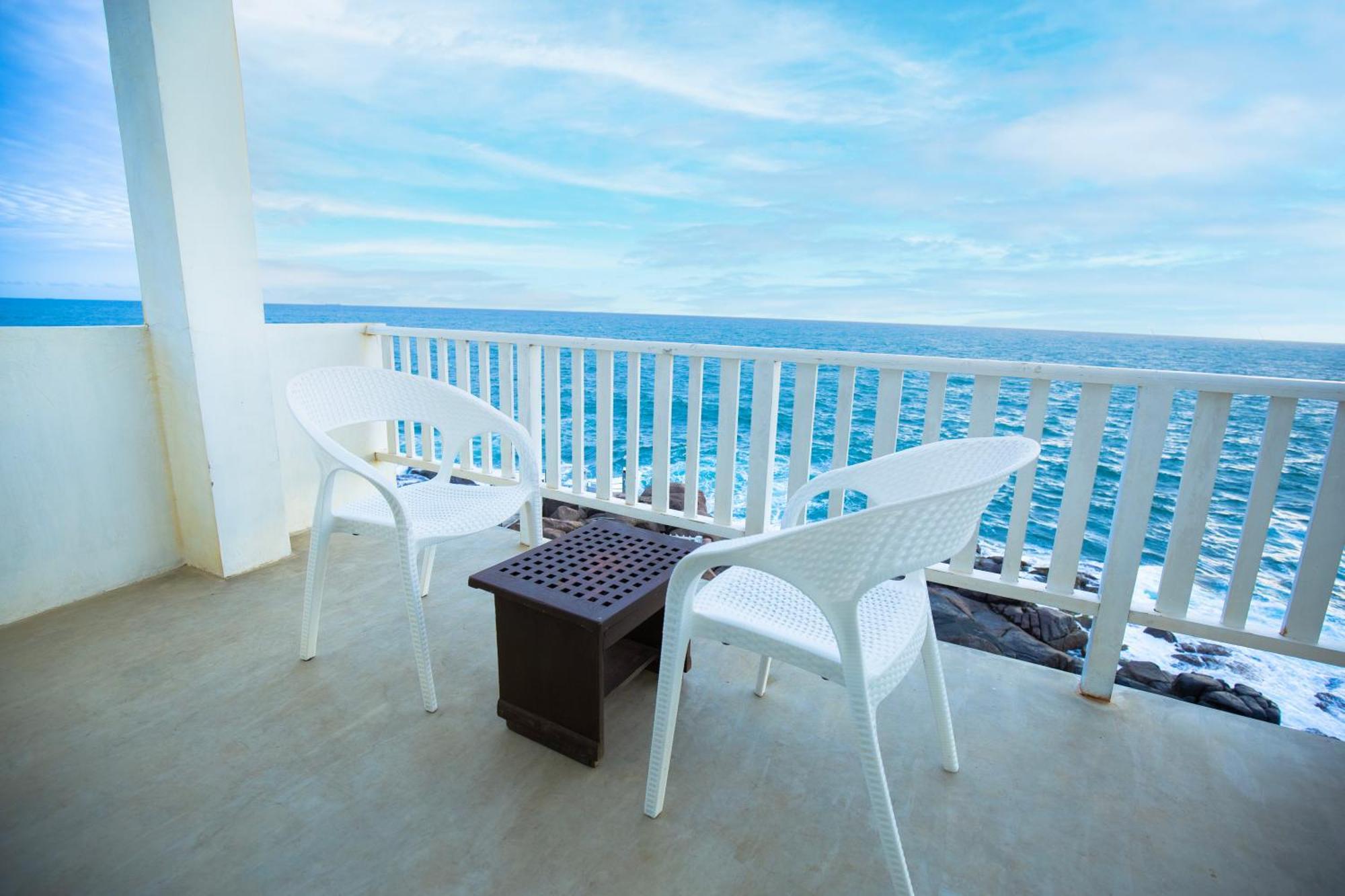 Hotel Zeilan Sunset Point Унаватуна Экстерьер фото