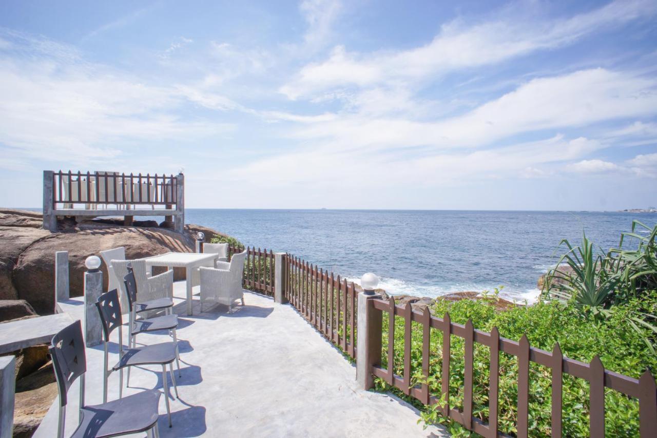 Hotel Zeilan Sunset Point Унаватуна Экстерьер фото